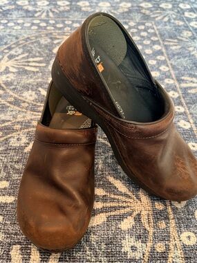 DANSKO Brown leather clogs